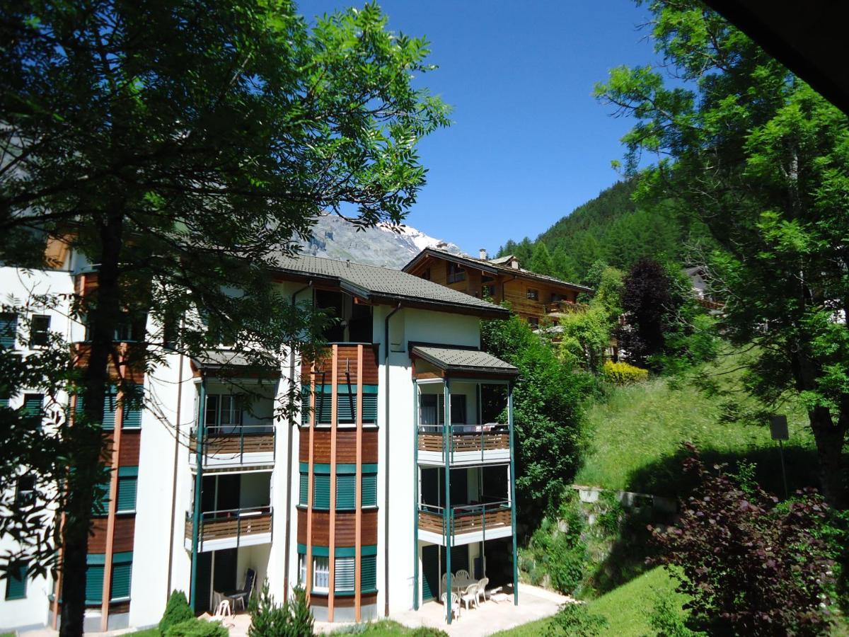 Hotel Quellenhof لوكباد المظهر الخارجي الصورة