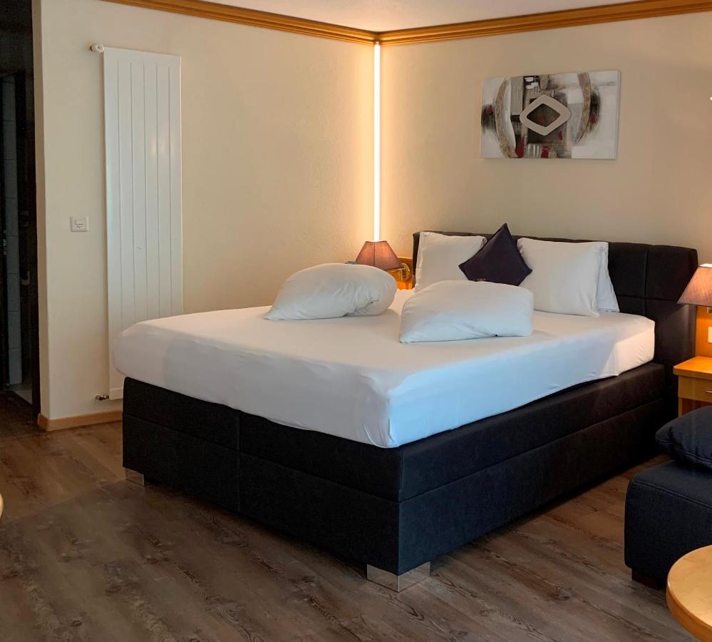 Hotel Quellenhof لوكباد المظهر الخارجي الصورة