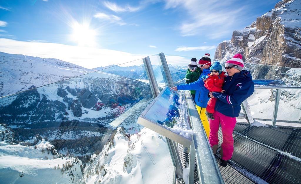 Hotel Quellenhof لوكباد المظهر الخارجي الصورة