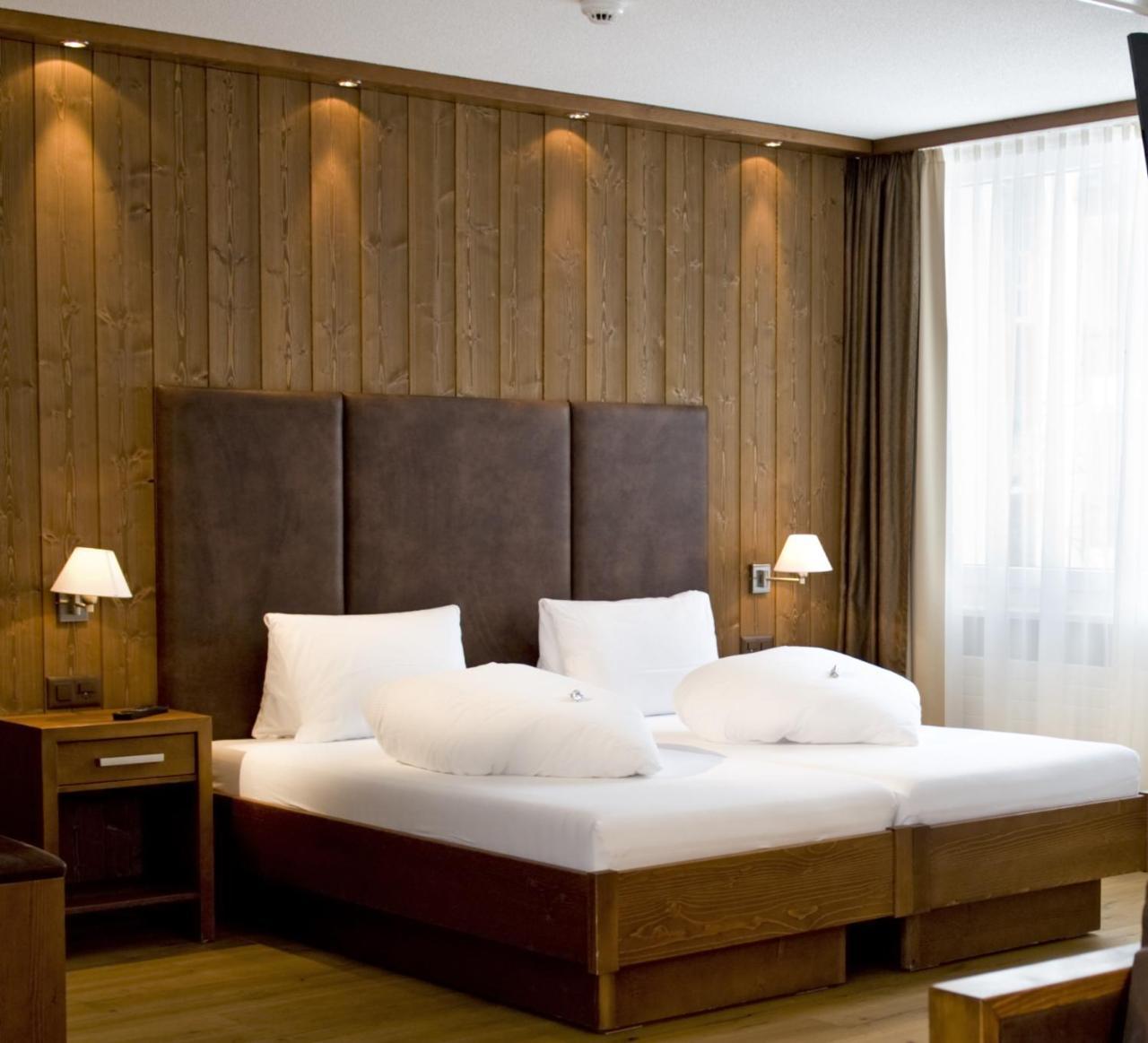 Hotel Quellenhof لوكباد المظهر الخارجي الصورة